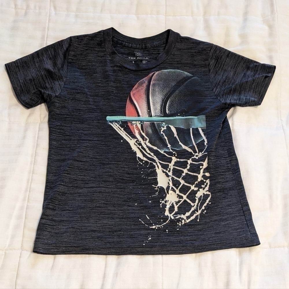 Tek Gear nothing but net basketball graphic tee shirt size Small